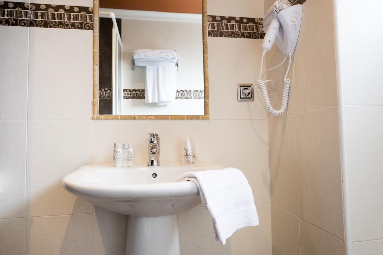 Casa Goas Hotel Abadín Екстериор снимка